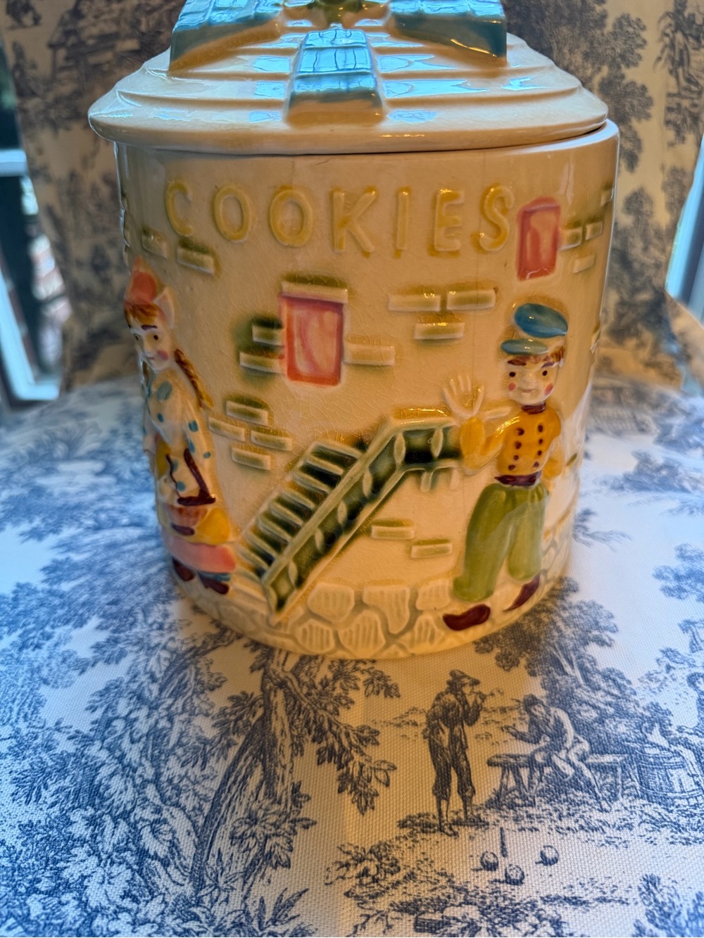 Vintage 1940’s Cookie Jar Dutch Boy & Girl with Multicolor Relief Design